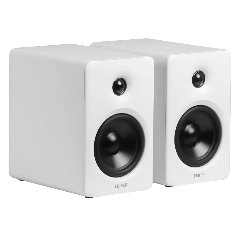 M90  Compact Active Speaker