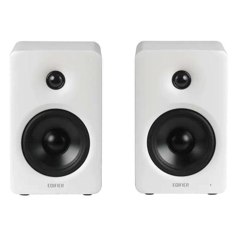 M90  Compact Active Speaker
