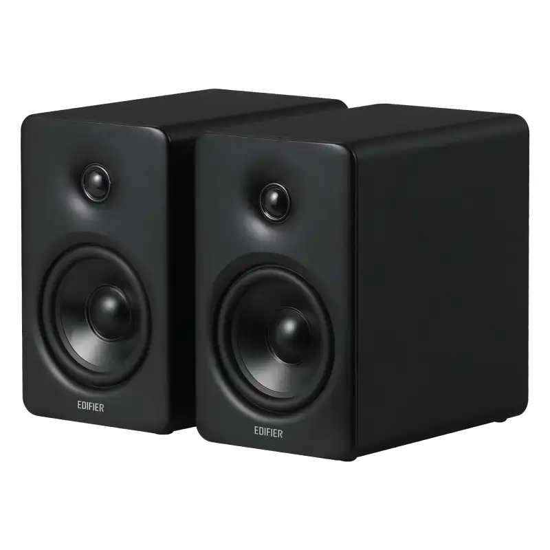 M90  Compact Active Speaker