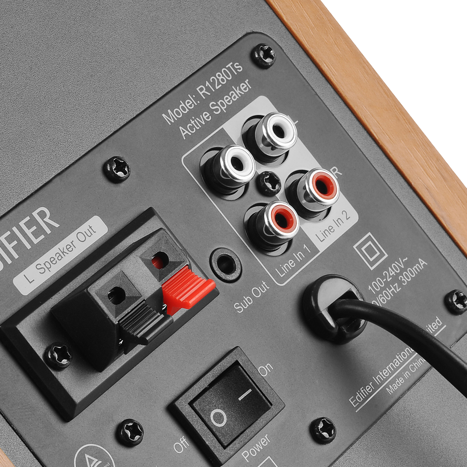 R1280Ts Active Bookshelf Speakers Edifier Europe