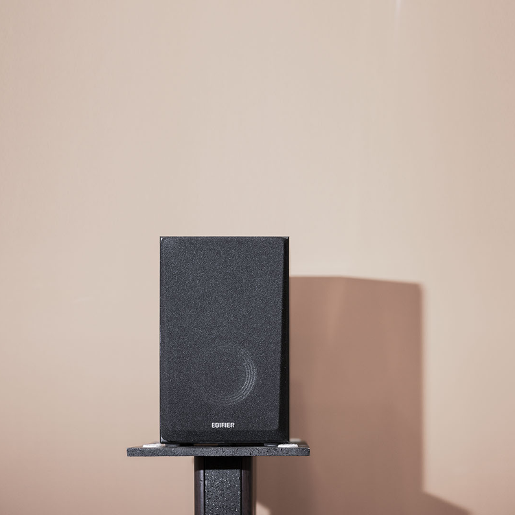 R980T Active Bookshelf Speakers – Edifier Europe